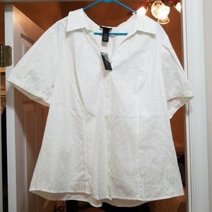 LB white button short sleeve shirt